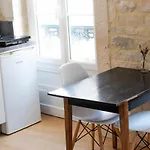 Charmant Studio En Plein Coeur Du Centre-Ville